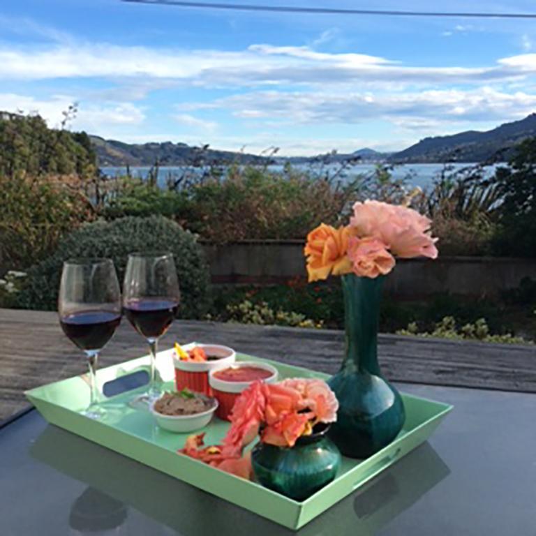 Arts Content Harbour View Appartamento Macandrew Bay Esterno foto